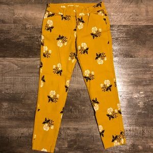 Old navy pixie pants